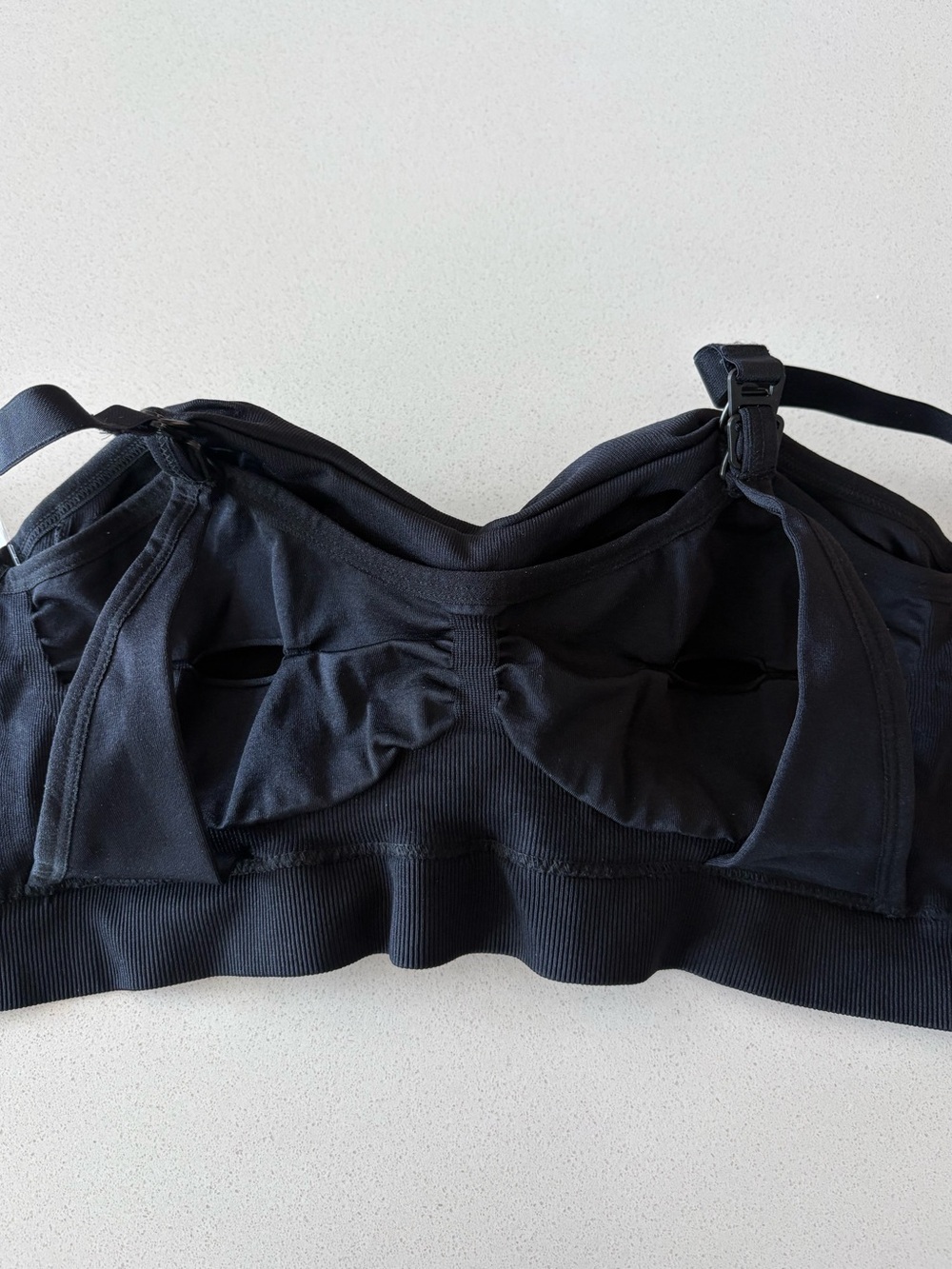 Kindred Bravely Hands-Free Pumping & Nursing Bra Black M Regular NWT - KB2 - Picture 9 of 10